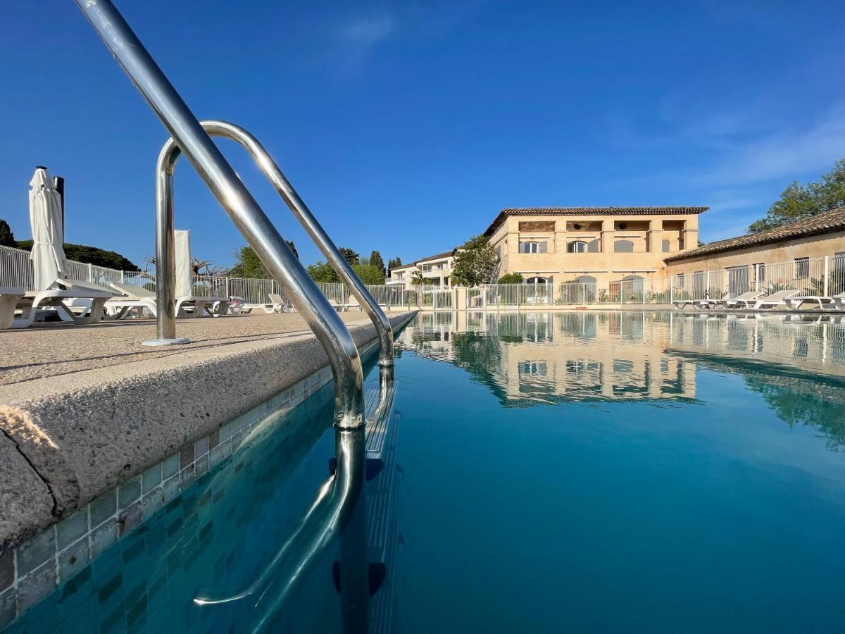 Studio 2 - Les Suites De Robinson - Residence Avec Piscine En Bord De Siagne, A Mandelieu-La Napoule Exterior photo